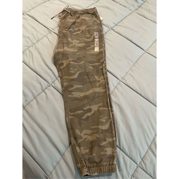 Aeropostale Other - Men Camo Stretch Twill Joggers - XL